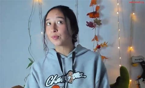 chaturbate dance|sweet.